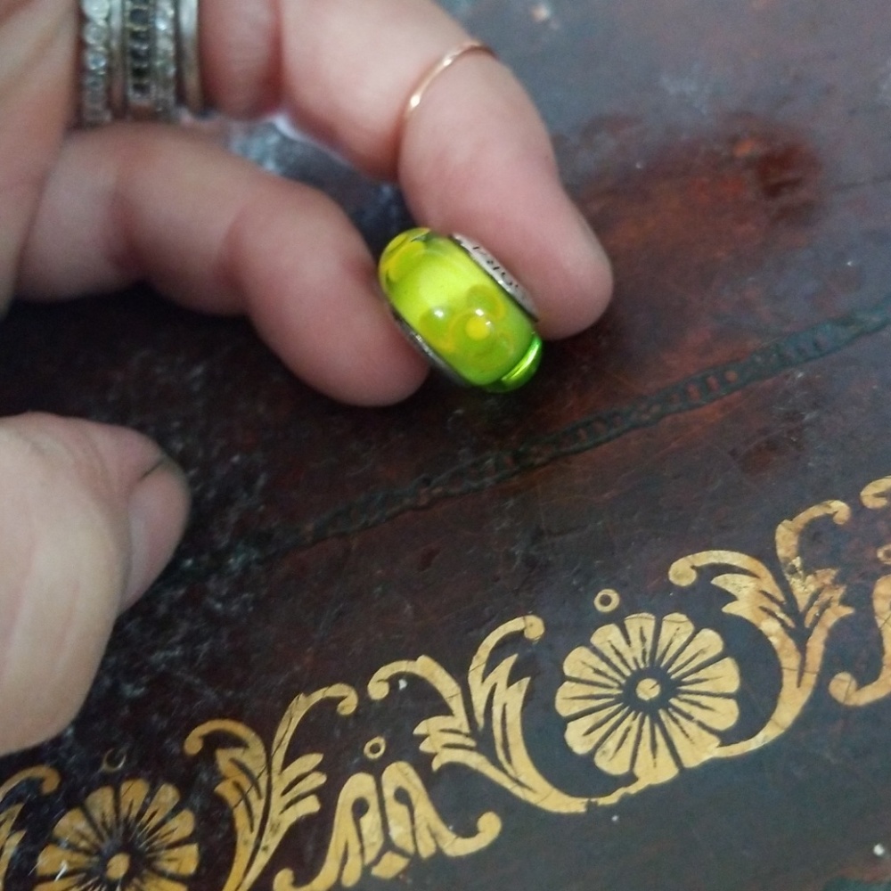 Pandora spring green glass flower bead!